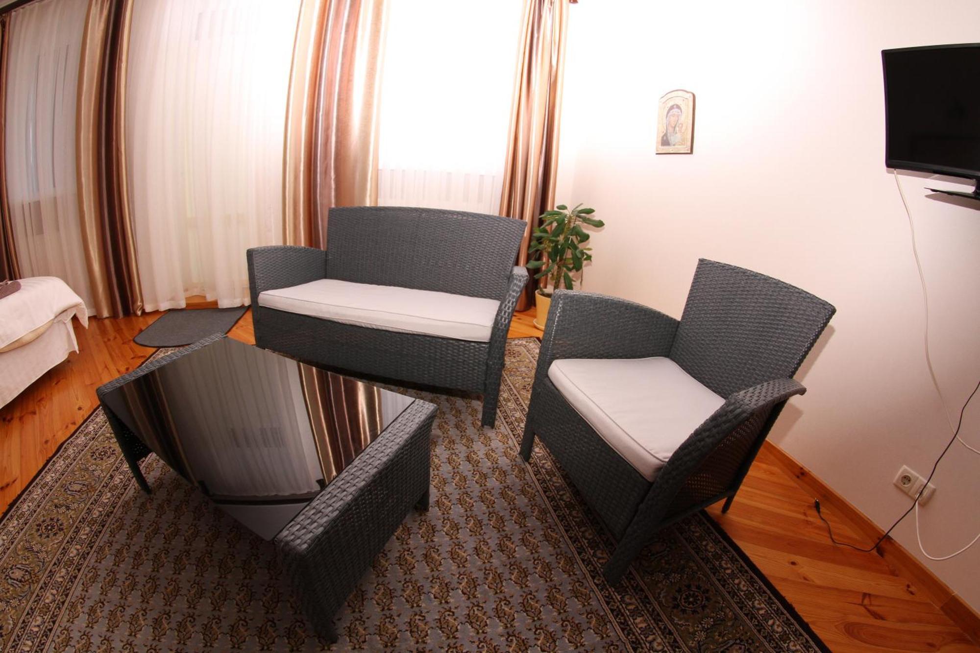 Uyut Hotel Černihiv Esterno foto